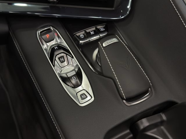 Used 2025 Chevrolet Corvette Z06 w/ Stealth Interior Trim Package RWD image 19