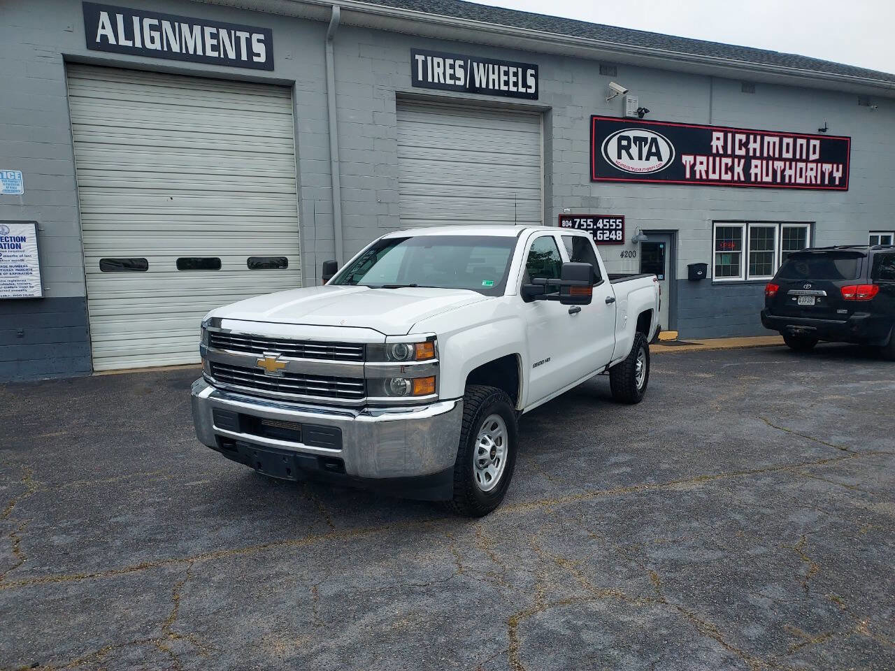 Used 2018 Chevrolet Silverado 2500 W/T w/ WT Convenience Package image 1