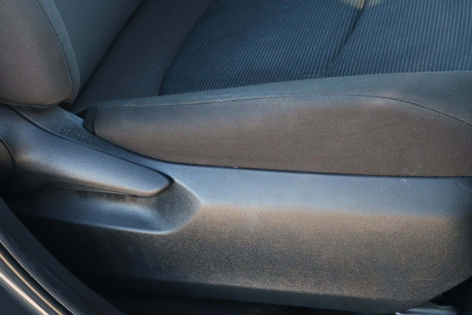 Used 2022 Toyota RAV4 LE image 31