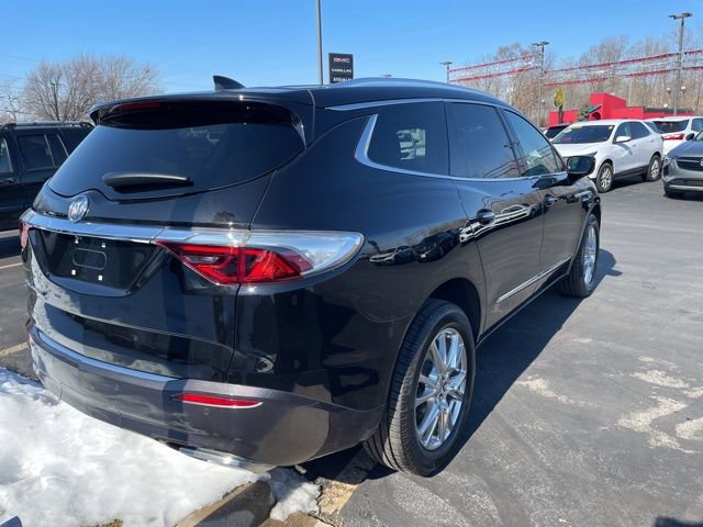 Used 2023 Buick Enclave Essence w/ Experience Buick Package image 6