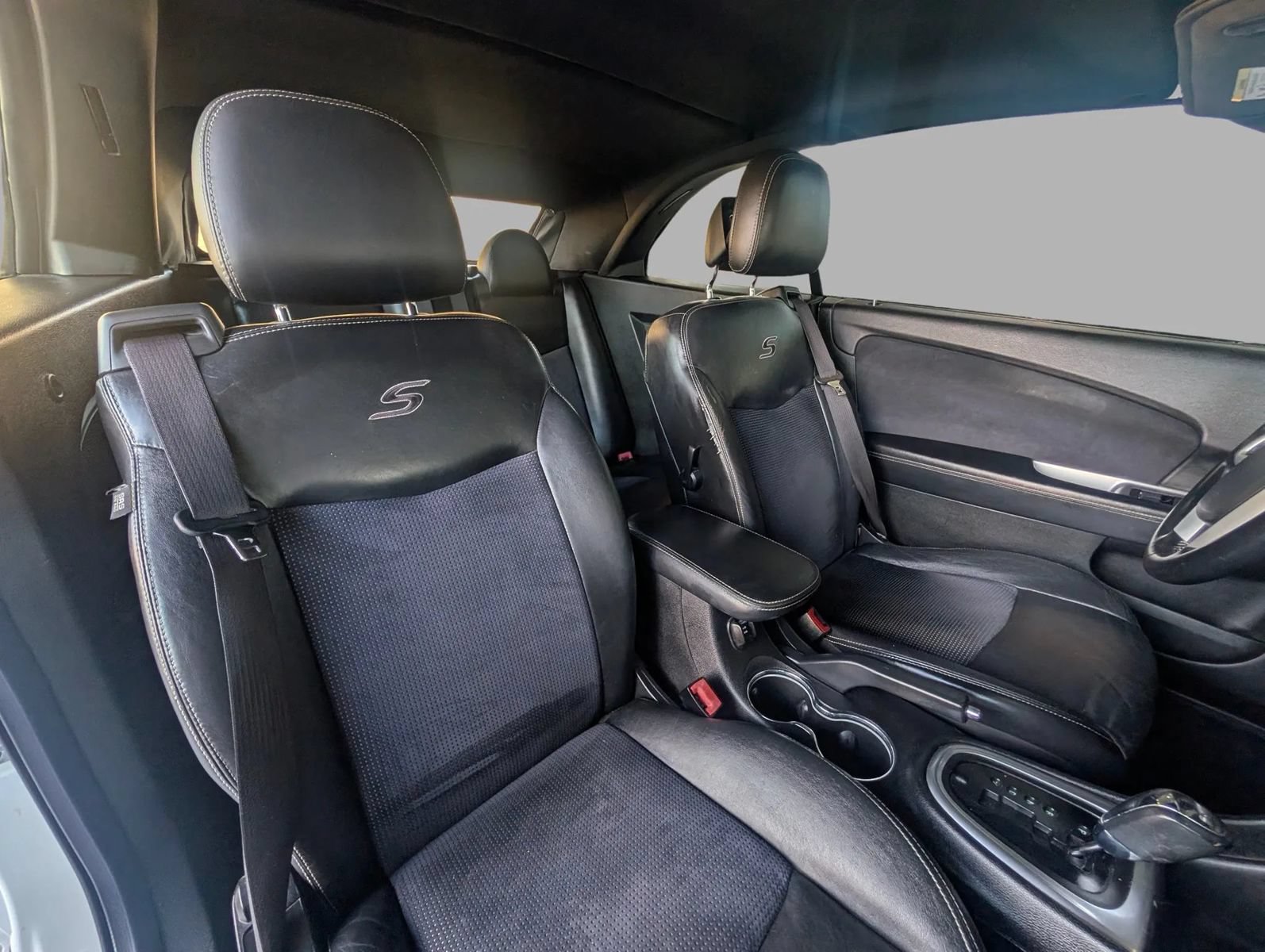 Used 2012 Chrysler 200 S FWD image 38