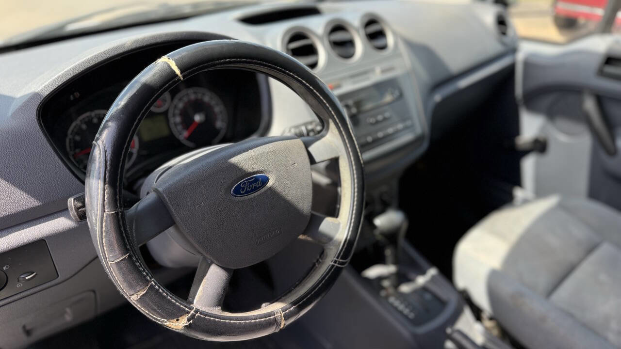 Used 2013 Ford Transit Connect XL FWD image 8