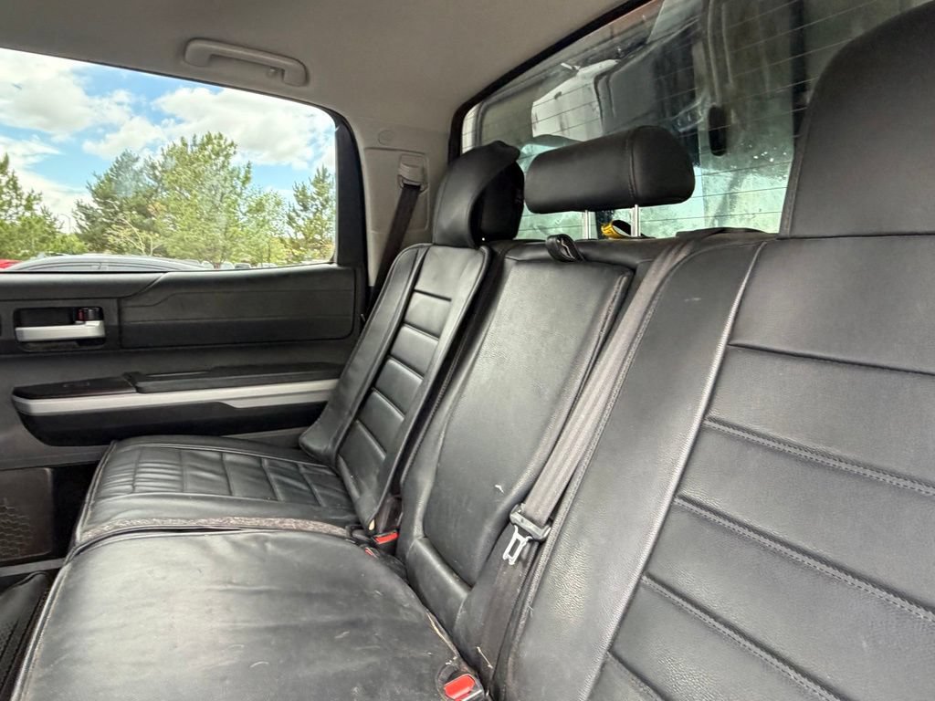 Used 2021 Toyota Tundra Limited w/ Limited Premium Package AWD/4WD image 18