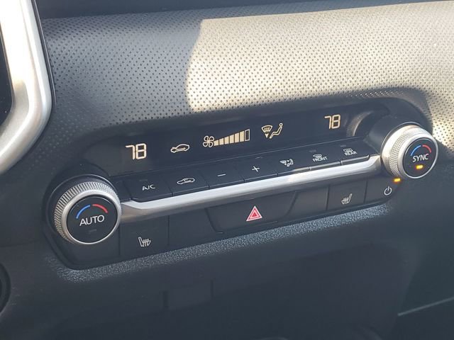 Used 2024 MAZDA CX-50 AWD 2.5 S w/ Preferred Package image 17