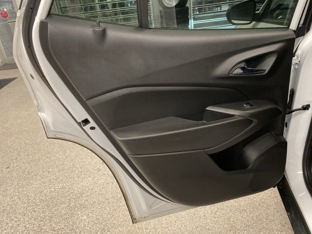 Used 2024 Chevrolet Trax RS w/ Driver Confidence Package image 30