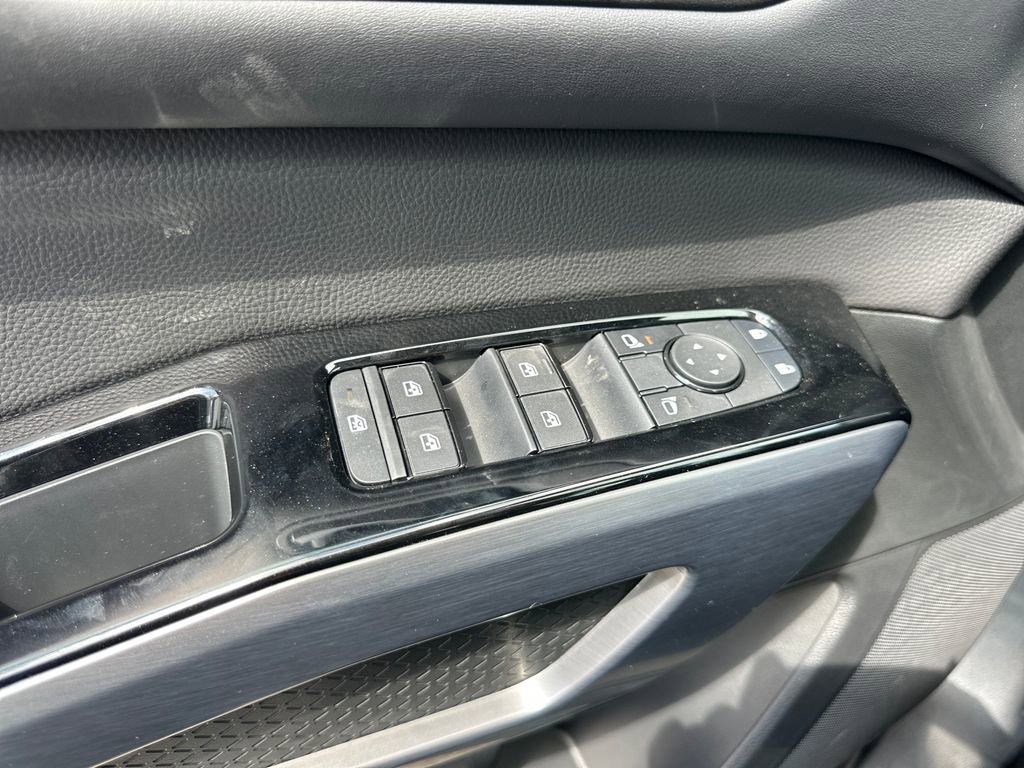 New 2026 Nissan Pathfinder SL w/ SL Premium Package image 11