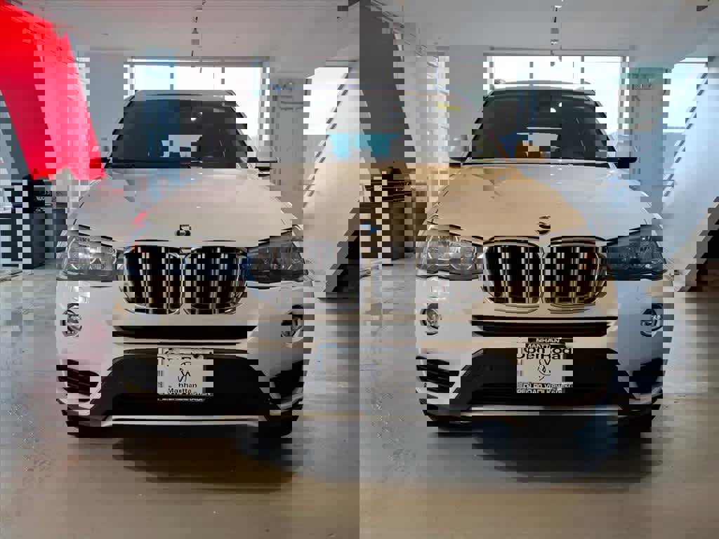 Used 2016 BMW X3 xDrive28i image 2