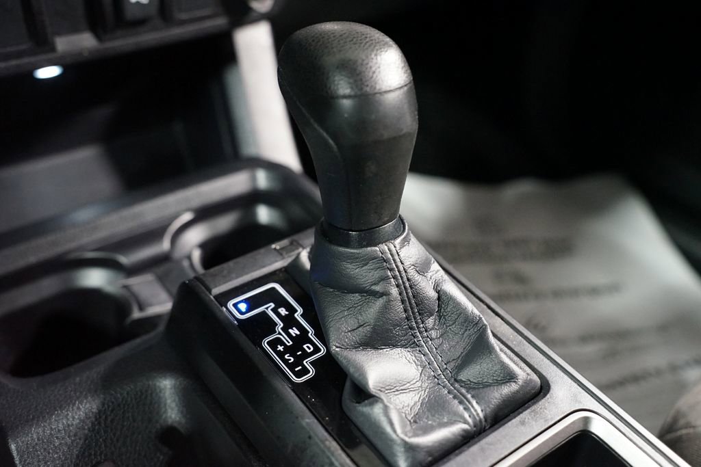 Certified 2021 Toyota Tacoma SR w/ SR Convenience Package image 20