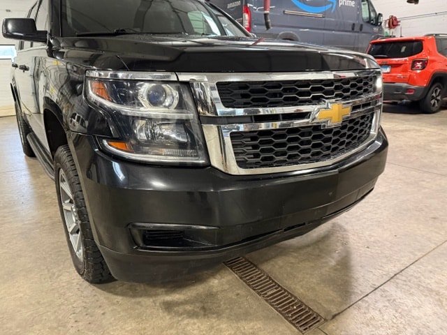 Used 2017 Chevrolet Suburban LT AWD/4WD image 2