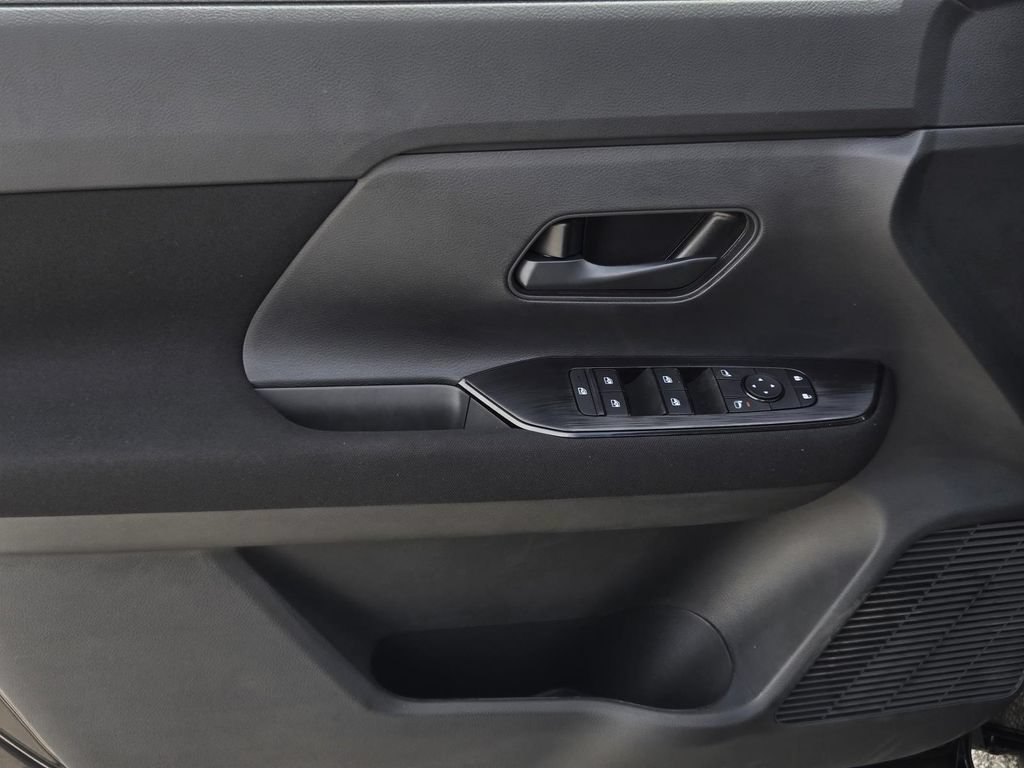 New 2026 Nissan Kicks S FWD image 16