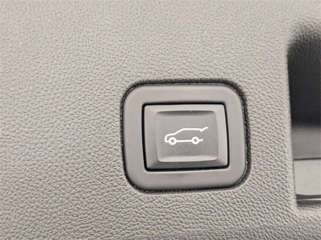 Certified 2023 Chevrolet Equinox RS w/ RS Leather Package image 32