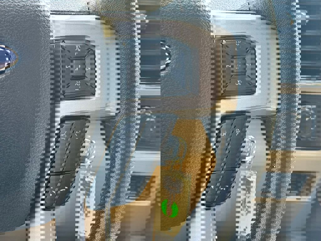 Used 2020 Ford F250 Lariat w/ Chrome Package image 27