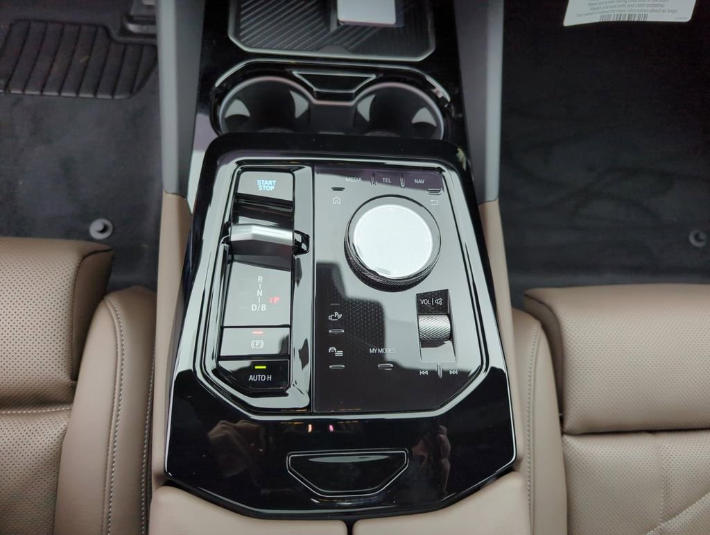 New 2024 BMW i5 eDrive40i w/ M Sport Package image 20