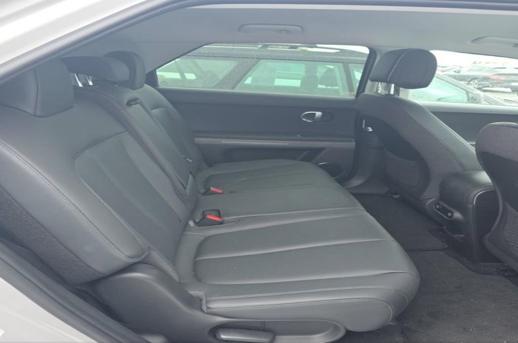 Used 2023 Hyundai Ioniq 5 SEL image 7