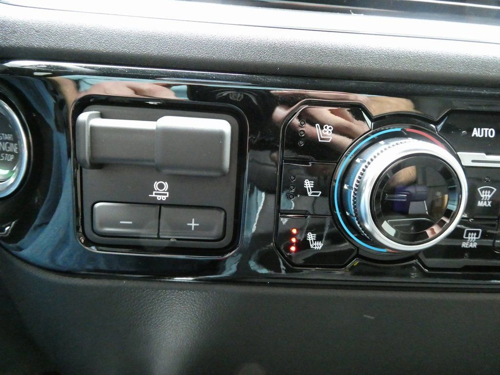 Certified 2025 GMC Sierra 2500 SLT w/ SLT Premium Package image 27