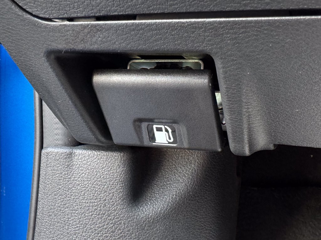 Used 2021 Nissan Sentra SV FWD image 29