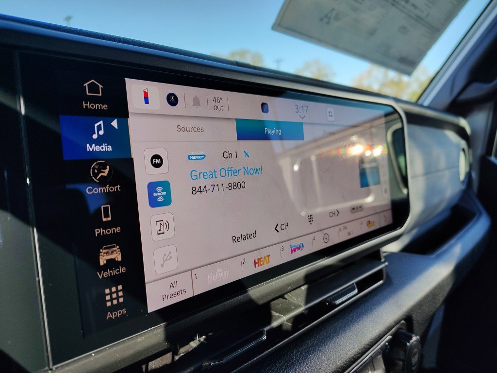 New 2026 Jeep Gladiator Sport AWD/4WD image 20