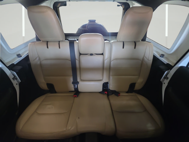 Used 2019 Jeep Wrangler Unlimited Sahara AWD/4WD image 26