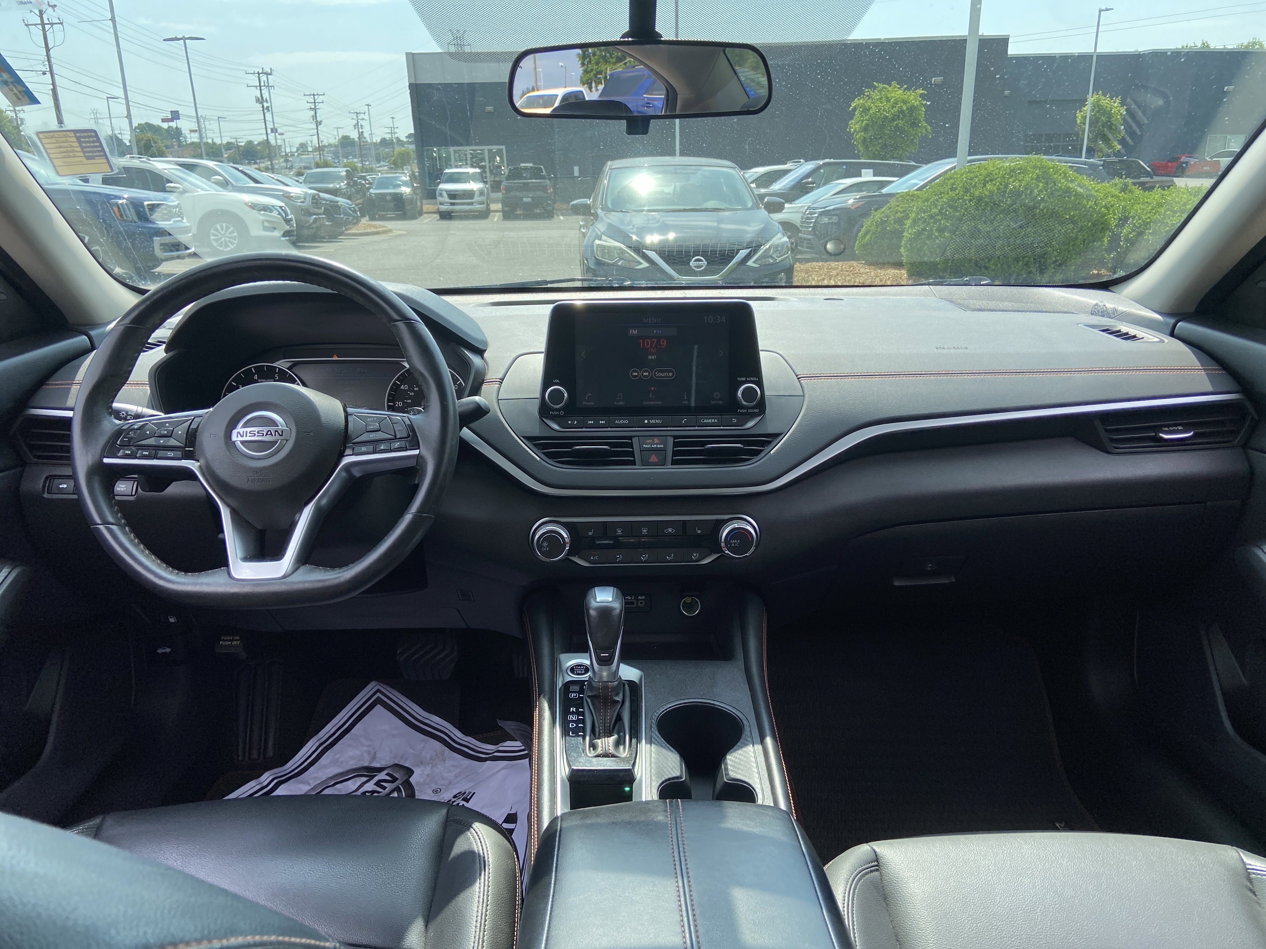 Used 2019 Nissan Altima 2.5 SR w/ SR Premium Package FWD image 16