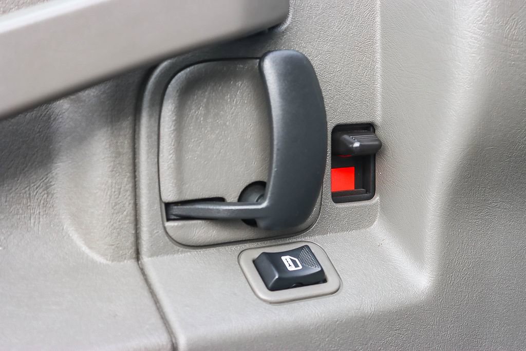 Used 2022 Chevrolet Express 3500 Work Van w/ Driver Convenience Package image 41