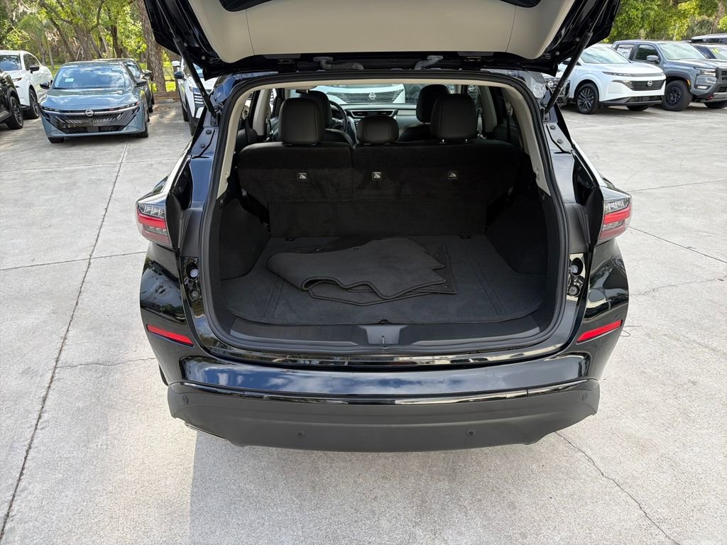 Used 2024 Nissan Murano SV w/ SV Midnight Edition Package image 35