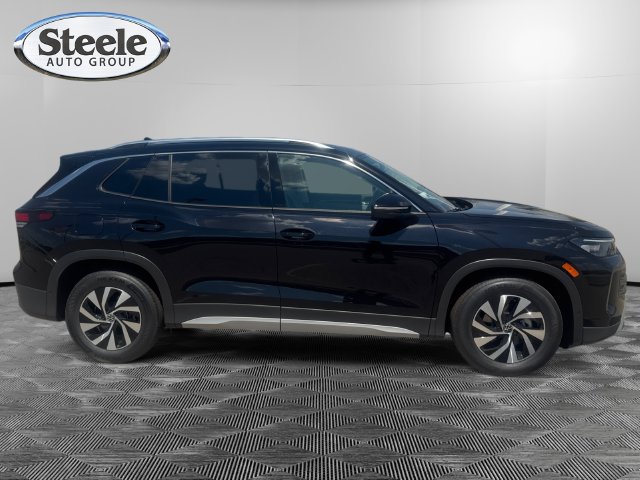 New 2026 Volkswagen Tiguan S FWD image 6