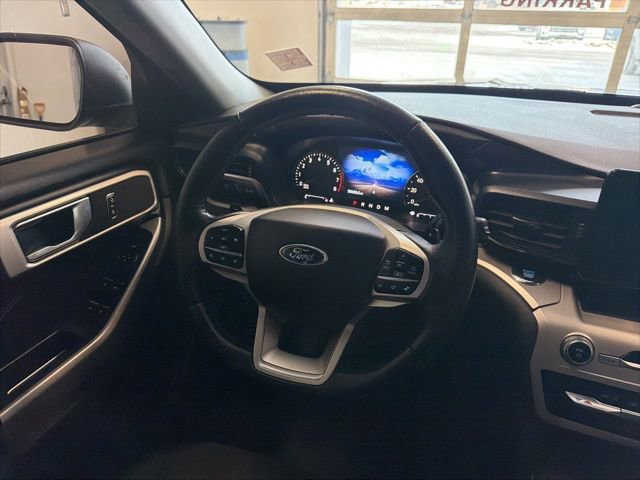 Used 2021 Ford Explorer XLT w/ Class III Trailer Tow Package image 27