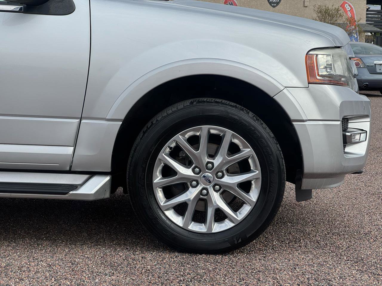 Used 2017 Ford Expedition EL Limited image 15