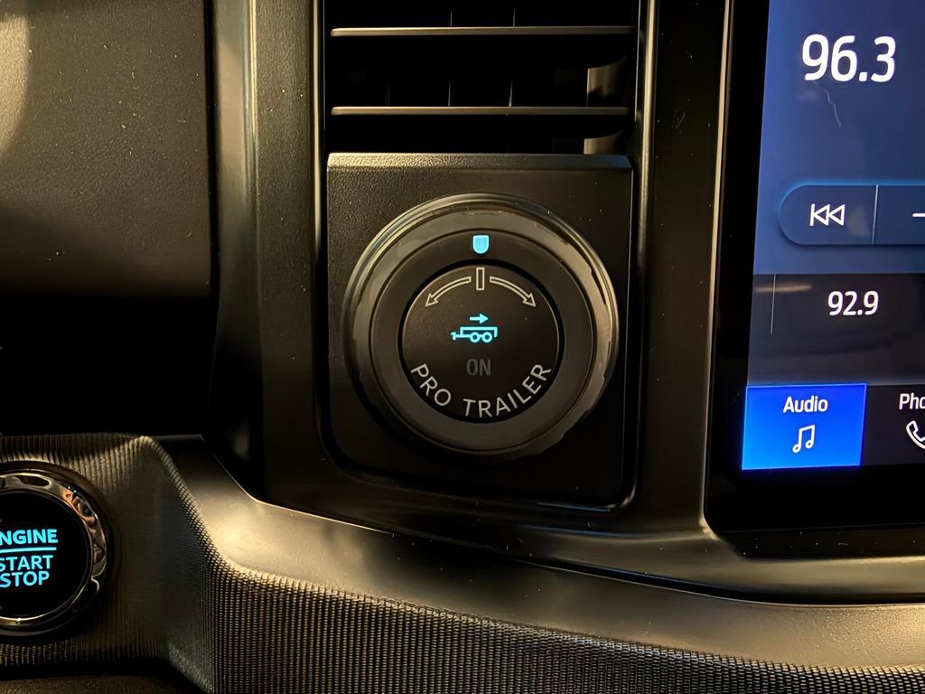 New 2026 Ford F250 Platinum w/ FX4 Off-Road Package image 15