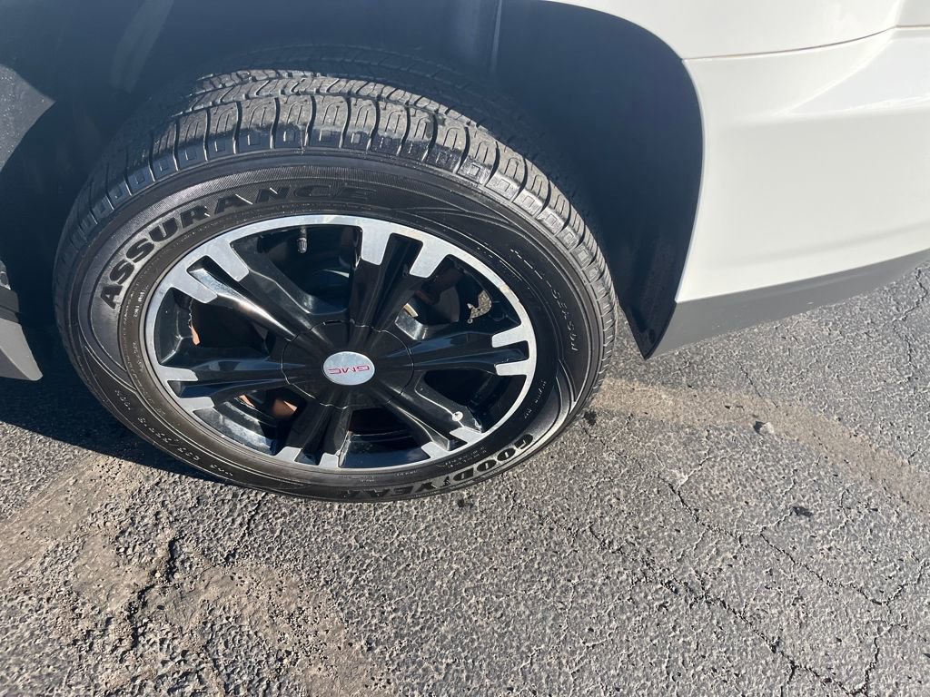 Used 2017 GMC Terrain SLE w/ Nightfall Package image 26