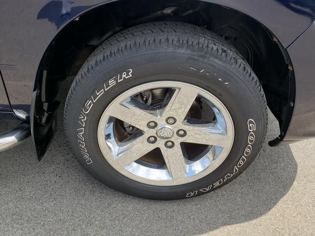 Used 2014 RAM 1500 Express AWD/4WD image 27