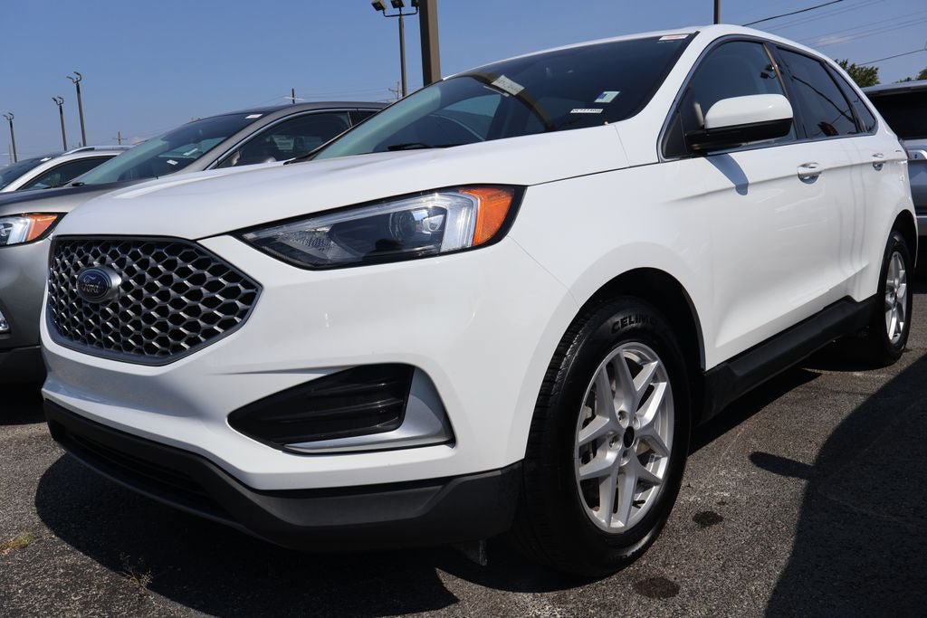 Used 2024 Ford Edge SEL