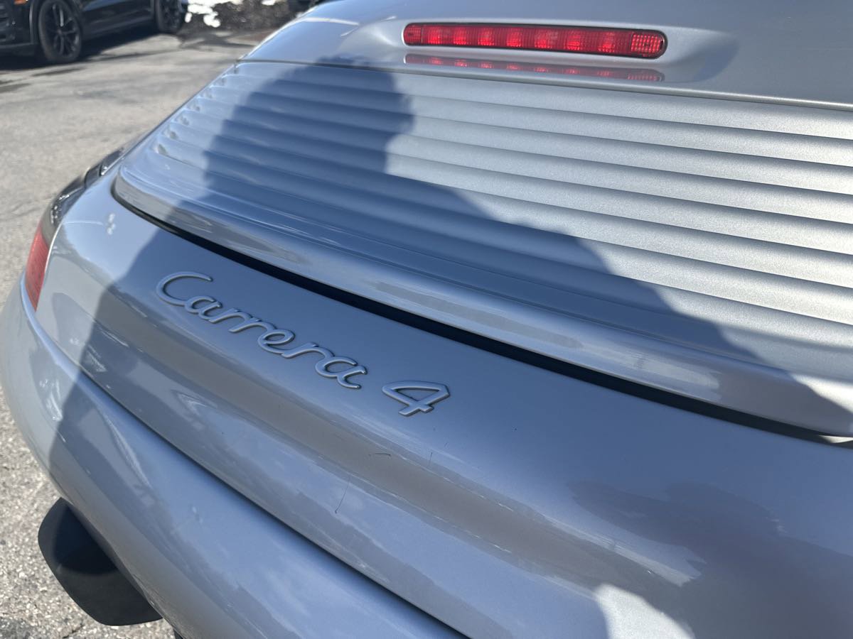 Used 2001 Porsche 911 Cabriolet image 16