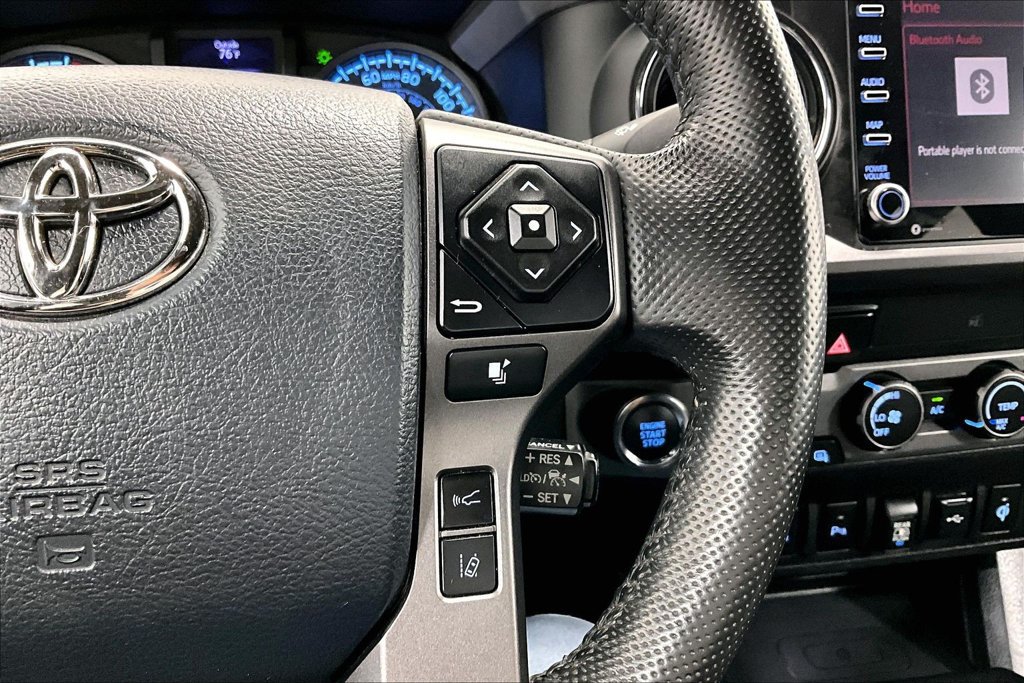 Used 2020 Toyota Tacoma TRD Sport w/ Technology Package AWD/4WD image 23