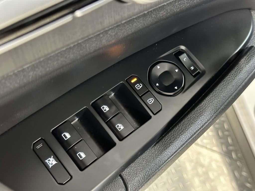 Used 2026 Kia Sportage X-Line w/ X-Line Premium Package image 29