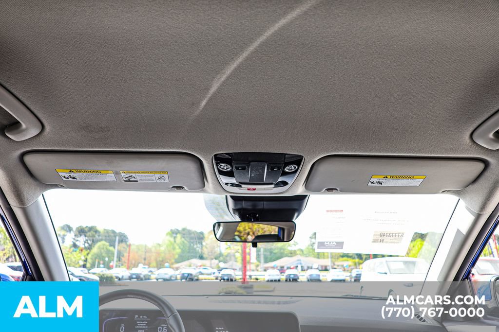 Used 2025 Kia Seltos S FWD image 57