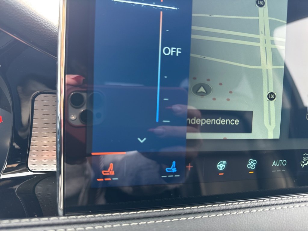 New 2026 Lincoln Corsair Reserve image 8