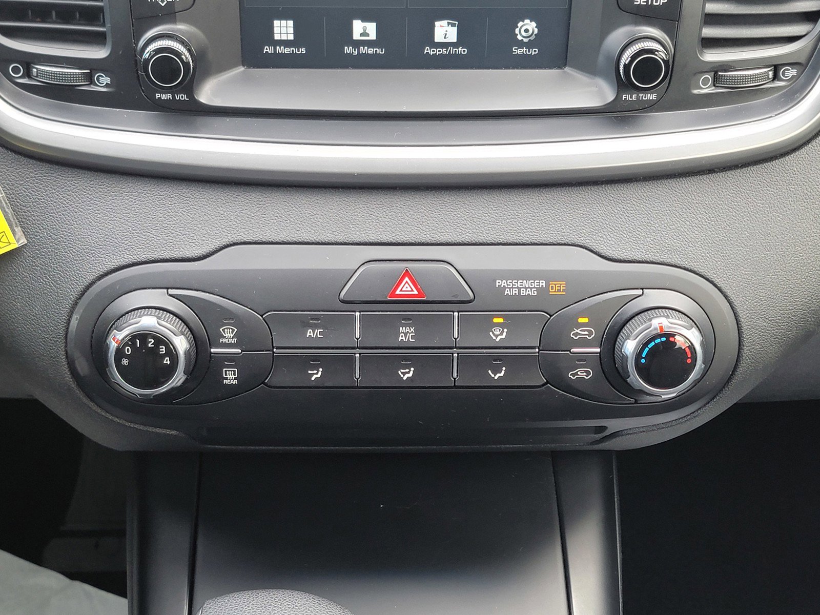 Used 2019 Kia Sorento LX image 24