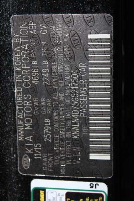 Used 2016 Kia Cadenza Premium image 26