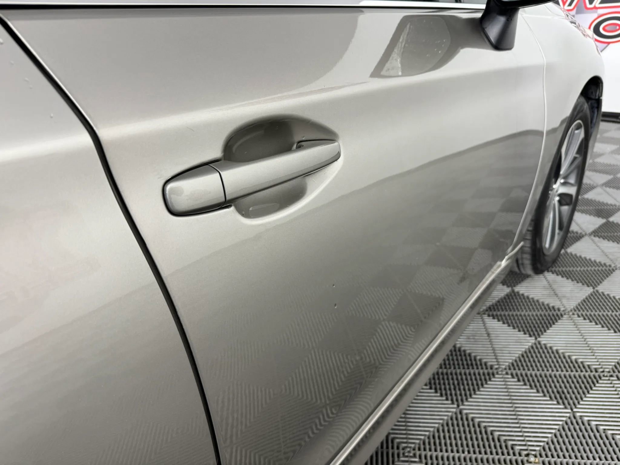 Used 2015 Subaru Legacy 2.5i Limited image 27