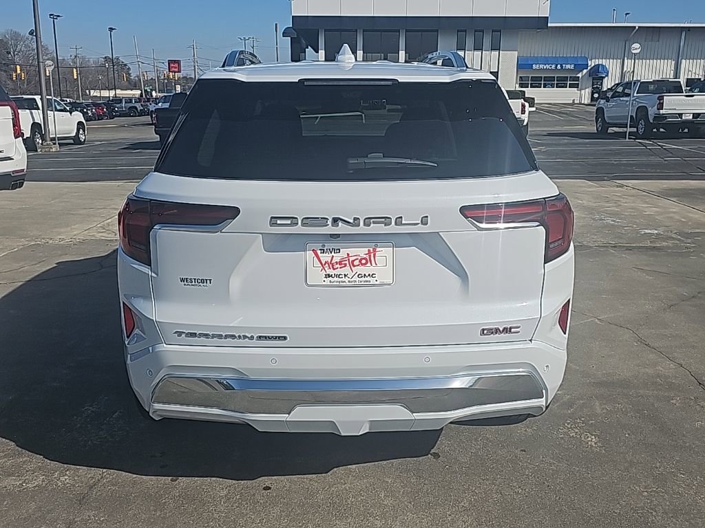 New 2026 GMC Terrain Denali image 5