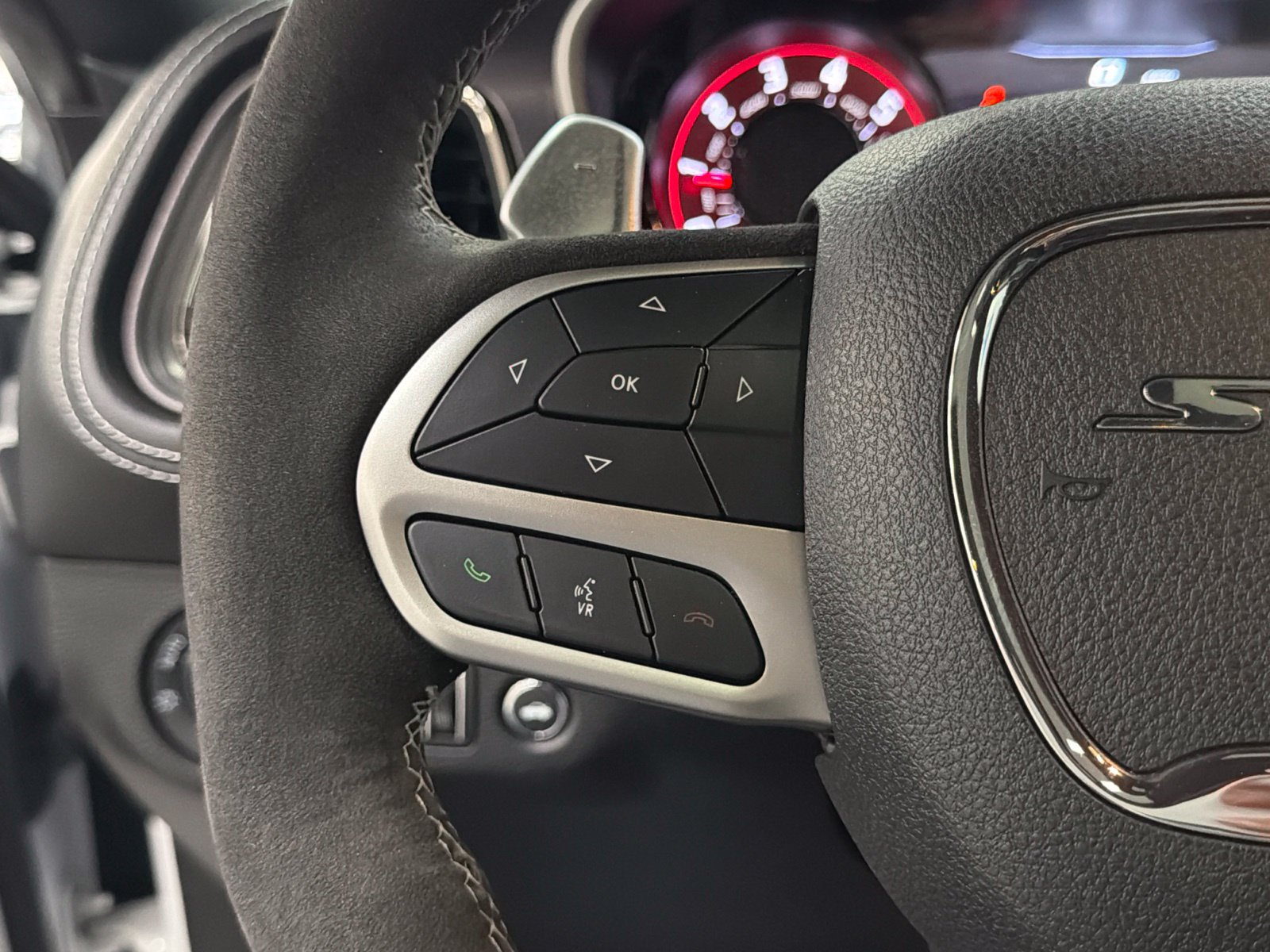 Used 2023 Dodge Challenger SRT Hellcat RWD image 31