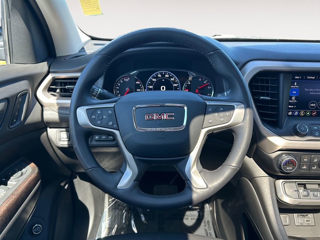 Used 2022 GMC Acadia Denali w/ Denali Ultimate Package AWD/4WD image 14