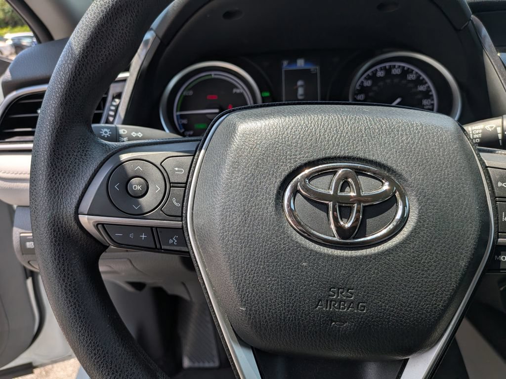 Used 2023 Toyota Camry LE FWD image 14