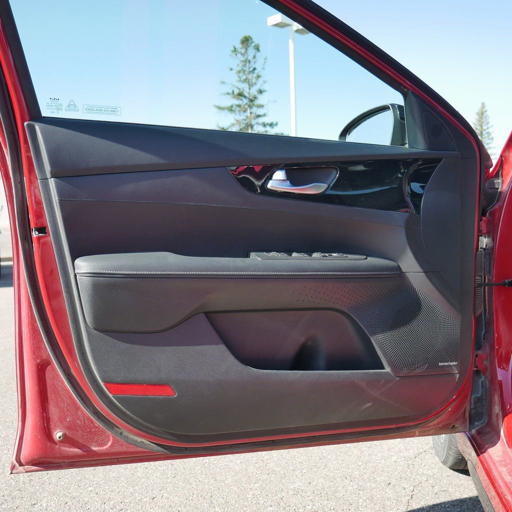 Used 2024 Kia Forte GT-Line w/ GT-Line Premium Package image 41