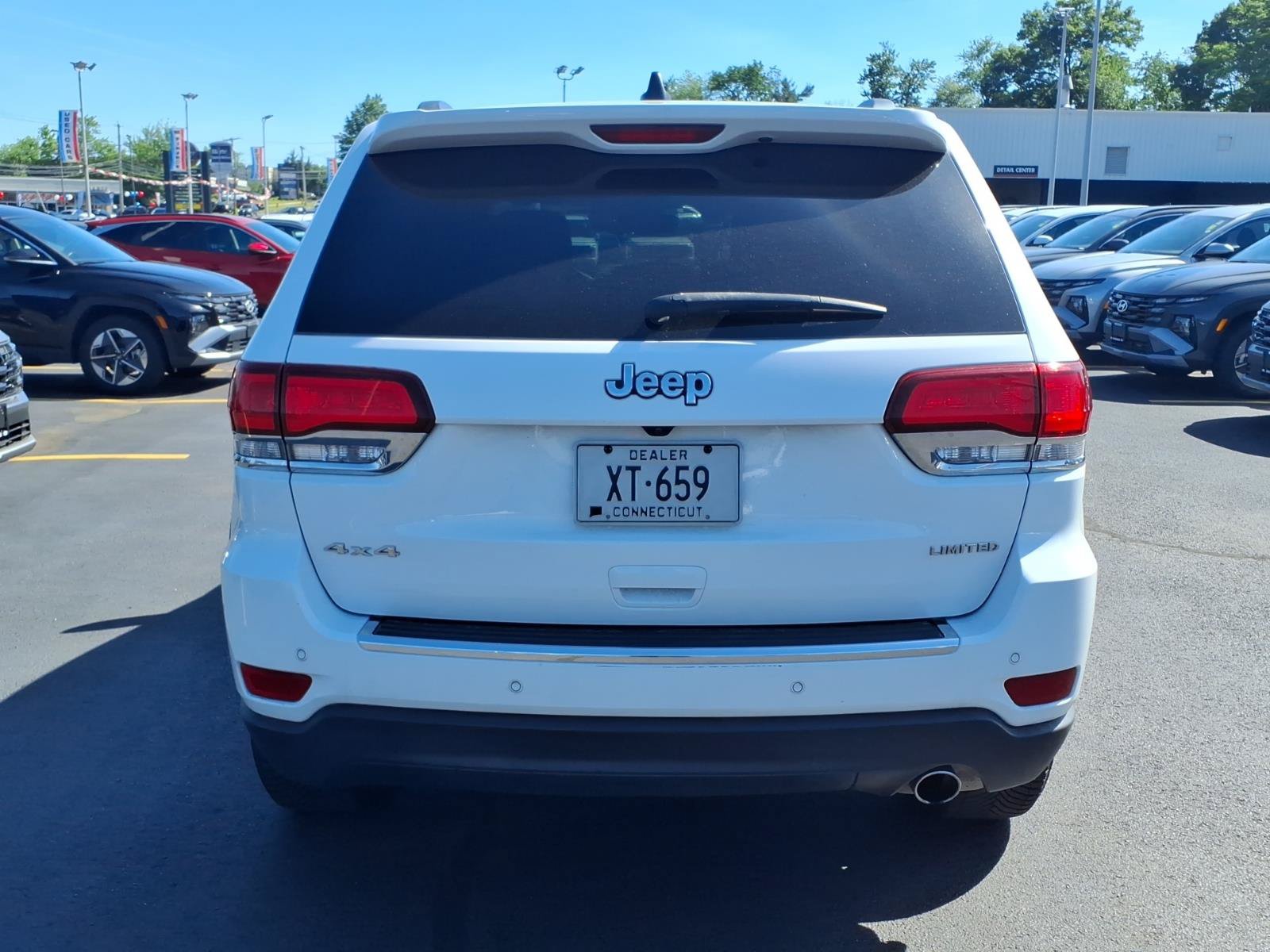 Used 2021 Jeep Grand Cherokee Limited w/ Premium Lighting Group AWD/4WD image 6