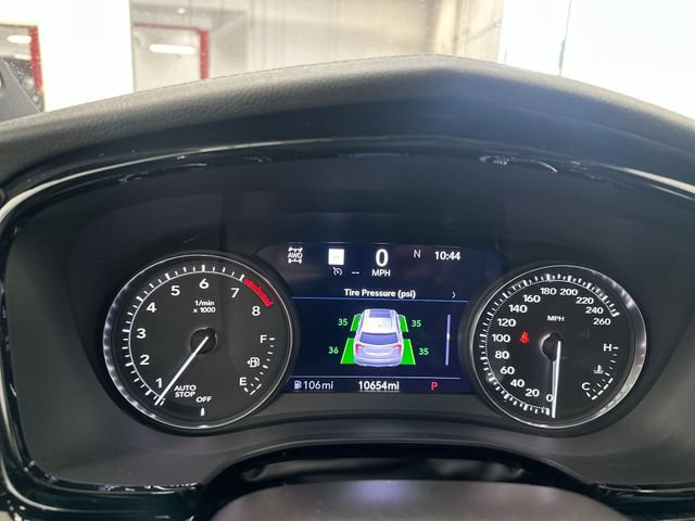 Used 2024 Cadillac XT6 Premium Luxury w/ Technology Package AWD/4WD image 11