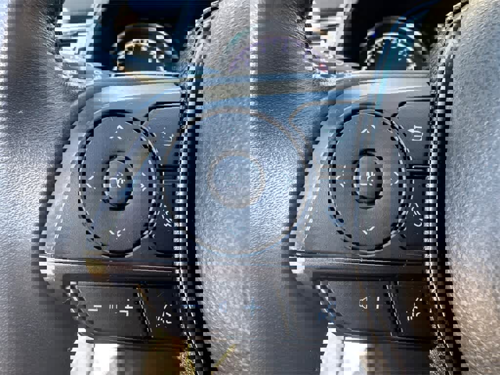 Used 2023 Toyota Camry SE image 22