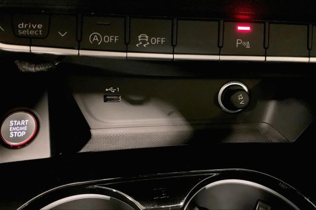 Certified 2023 Audi S4 Premium Plus w/ Premium Plus Package image 33