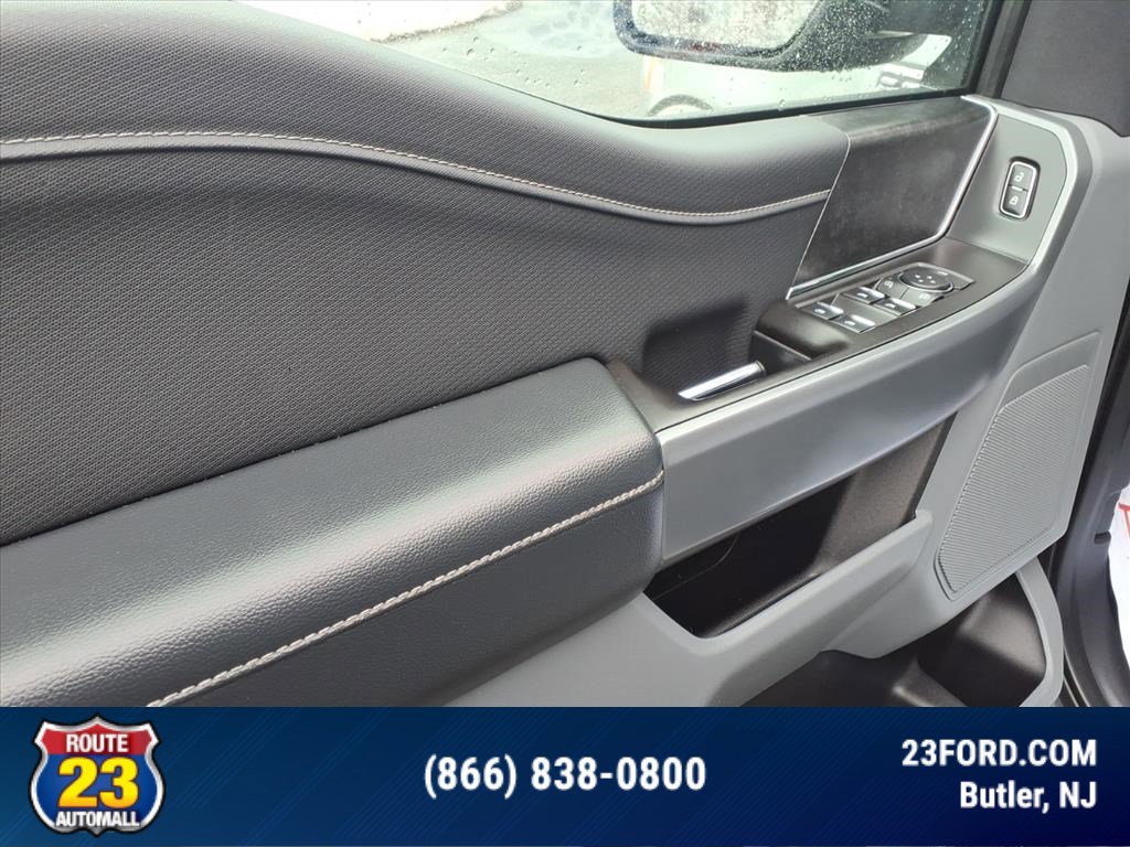 Used 2022 Ford F150 XLT w/ Equipment Group 302A High image 12